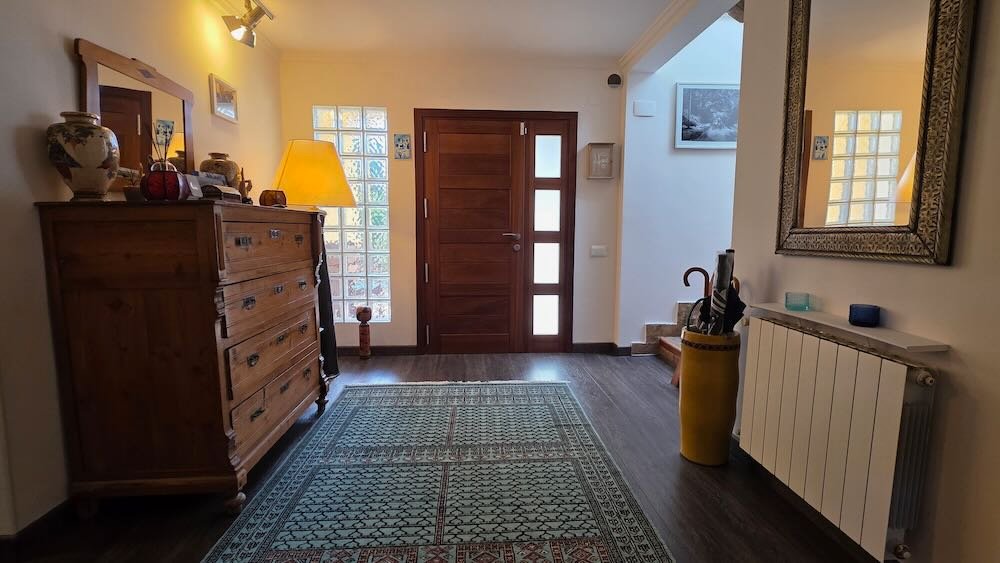 Property 2438 - Image 15